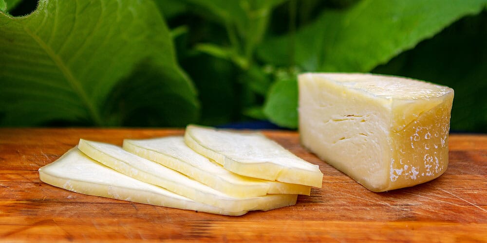 formaggio con spacchi